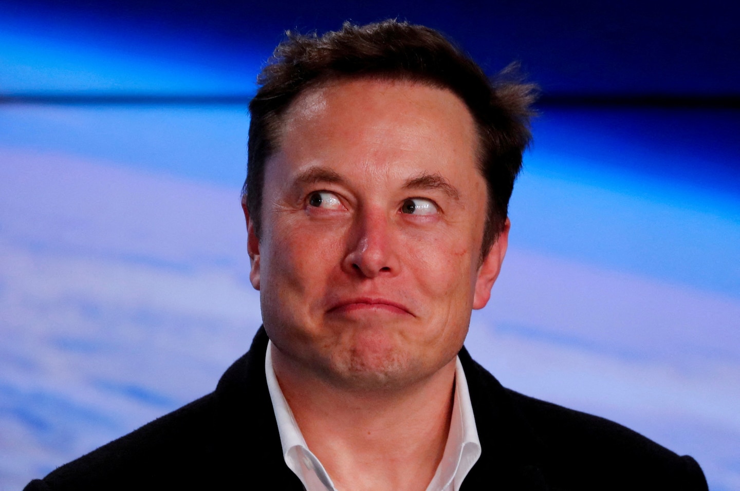 No, Elon Musk can’t bring Trump back to Twitter